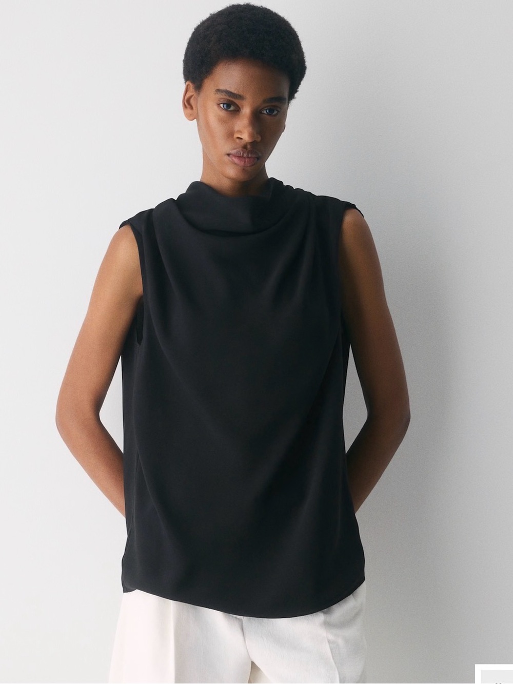 Aritzia Babaton Black Carter Blouse